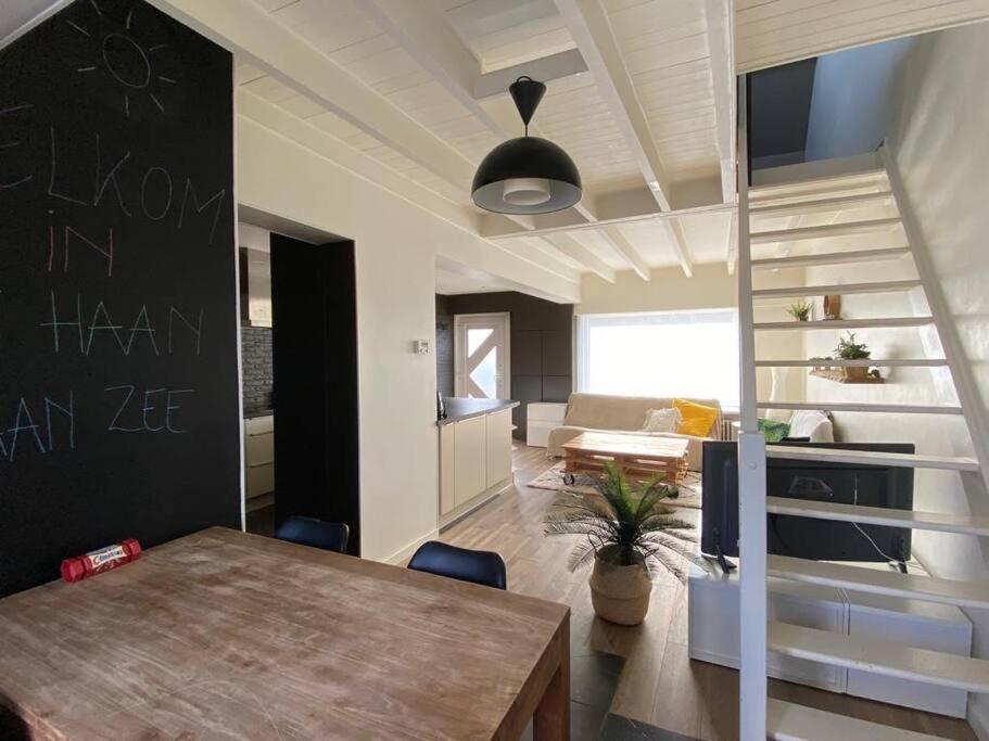 Cosy Beachhouse Within Walking Distance Of The Sea Villa De Haan Exterior foto